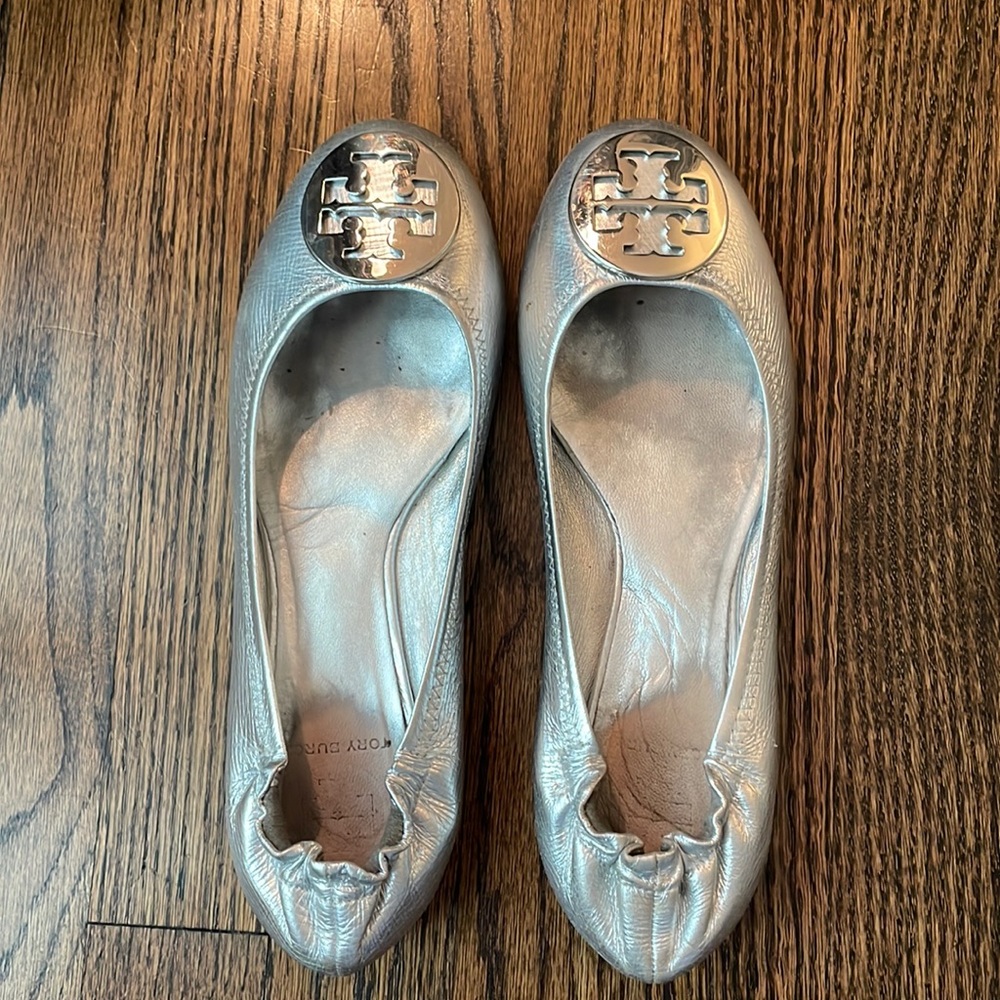 Tory Burch flats